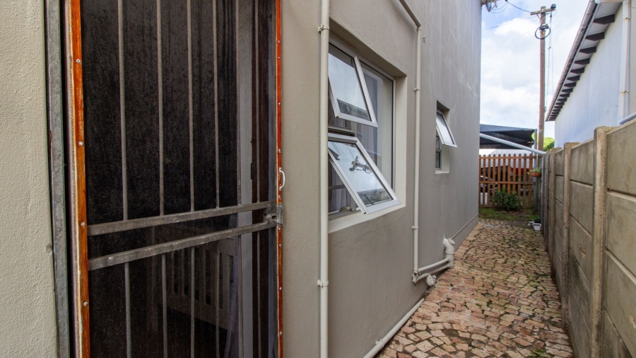 Commercial Property for Sale in Franskraal Western Cape